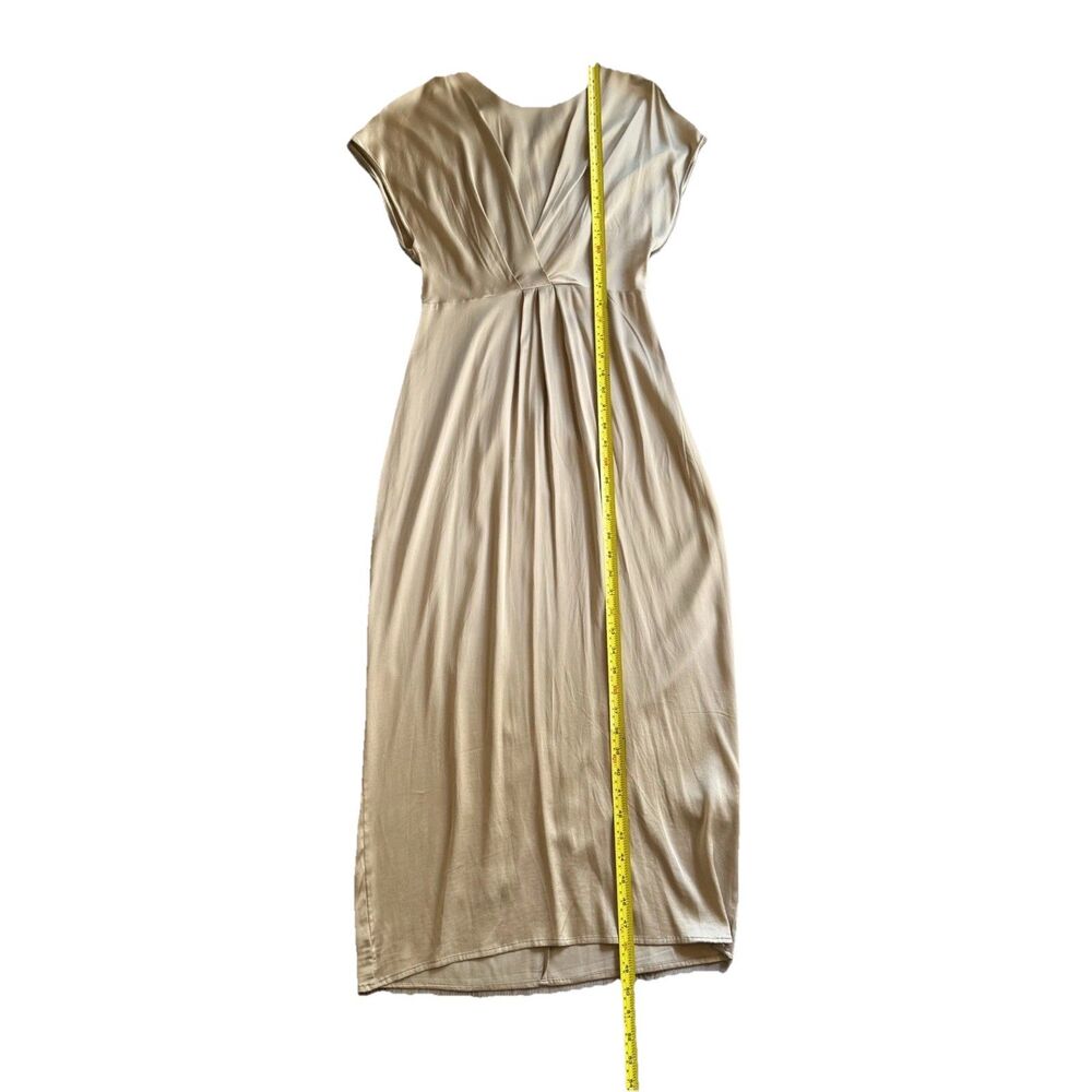 Golden-Beige Satin-like Midi V-neckline Short Sleeves Stretch Dress Sz XS Fits S - Picture 8 of 16